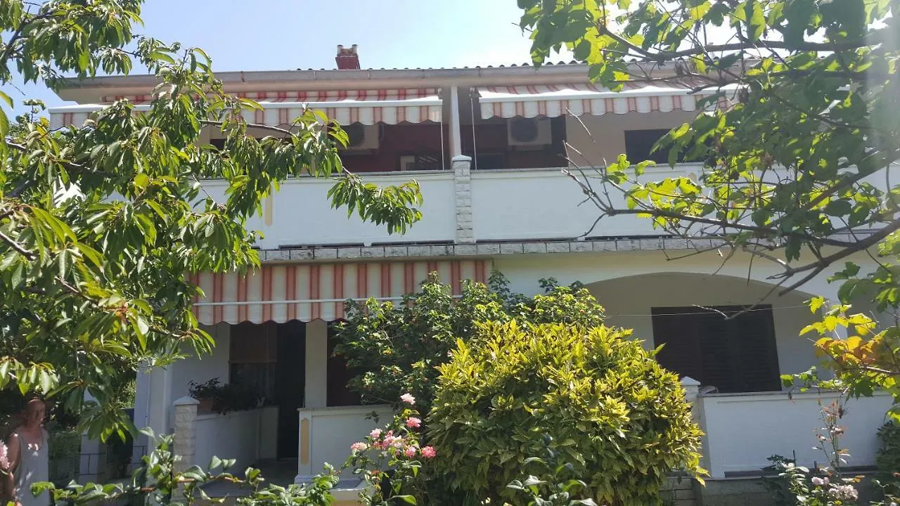 Apartman Marija Palit